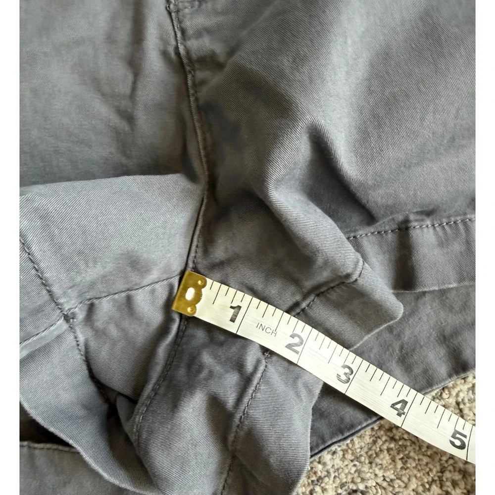 A New Day Womens Gray Stretch Chino Shorts Size 14 Charcoal Cotton Blend Casual